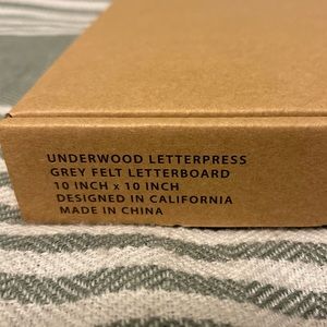 Underwood Letterpress NIB 10” x 10” Grey‎ Felt Letter Board